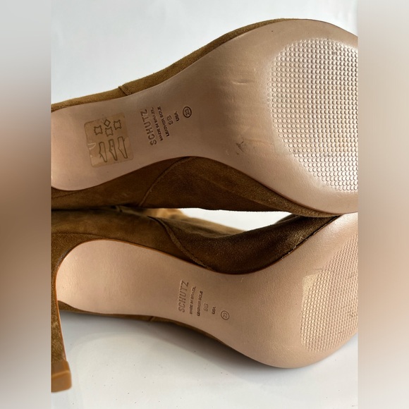 Elegant Brown Suede Women's Boots - Picture 8 of 9